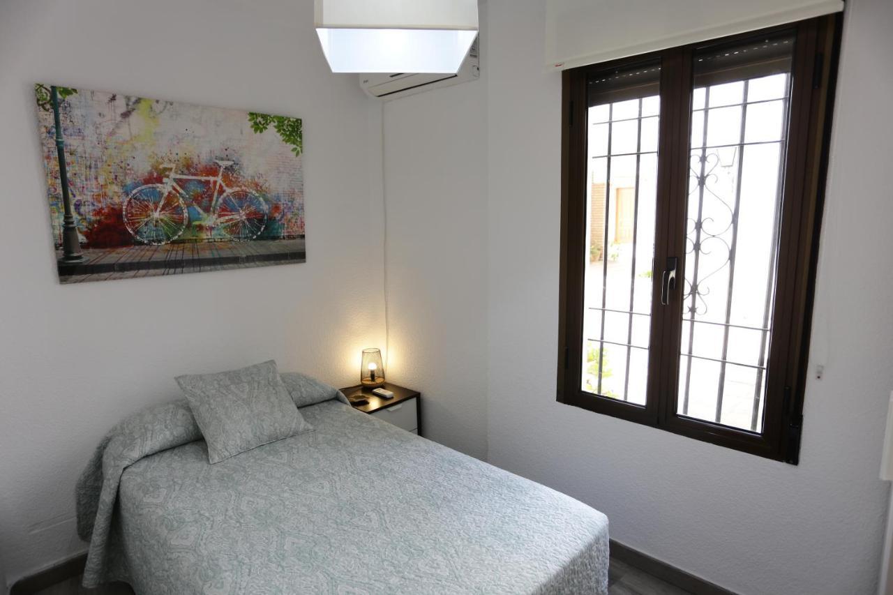 Calle San Basilio - Patios. Aparcamiento Gratis Кордова Екстер'єр фото